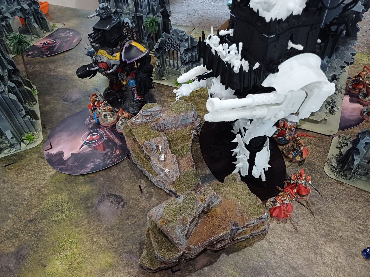 tavolo tornero warhammer 40000 imperial knight